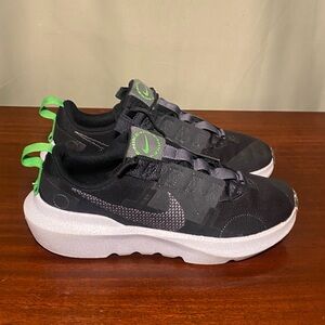 Nike Crater Impact Sneakers  Black Volt size 7Y